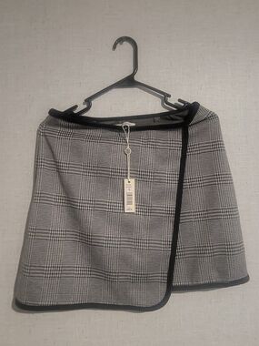 Classic Black & White Plaid Wrap Skirt